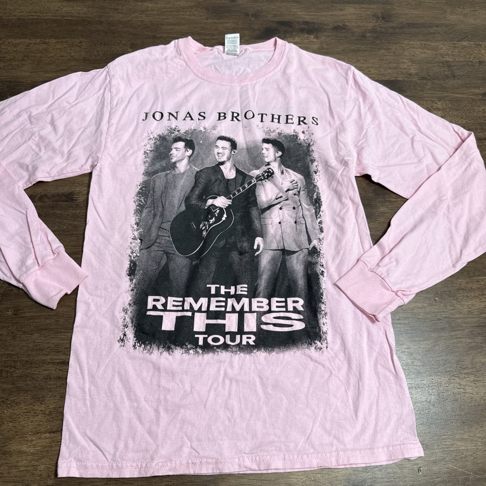 Jonas Brothers Remember This Tour Pink Long Sleeve Concert T-shirt Small